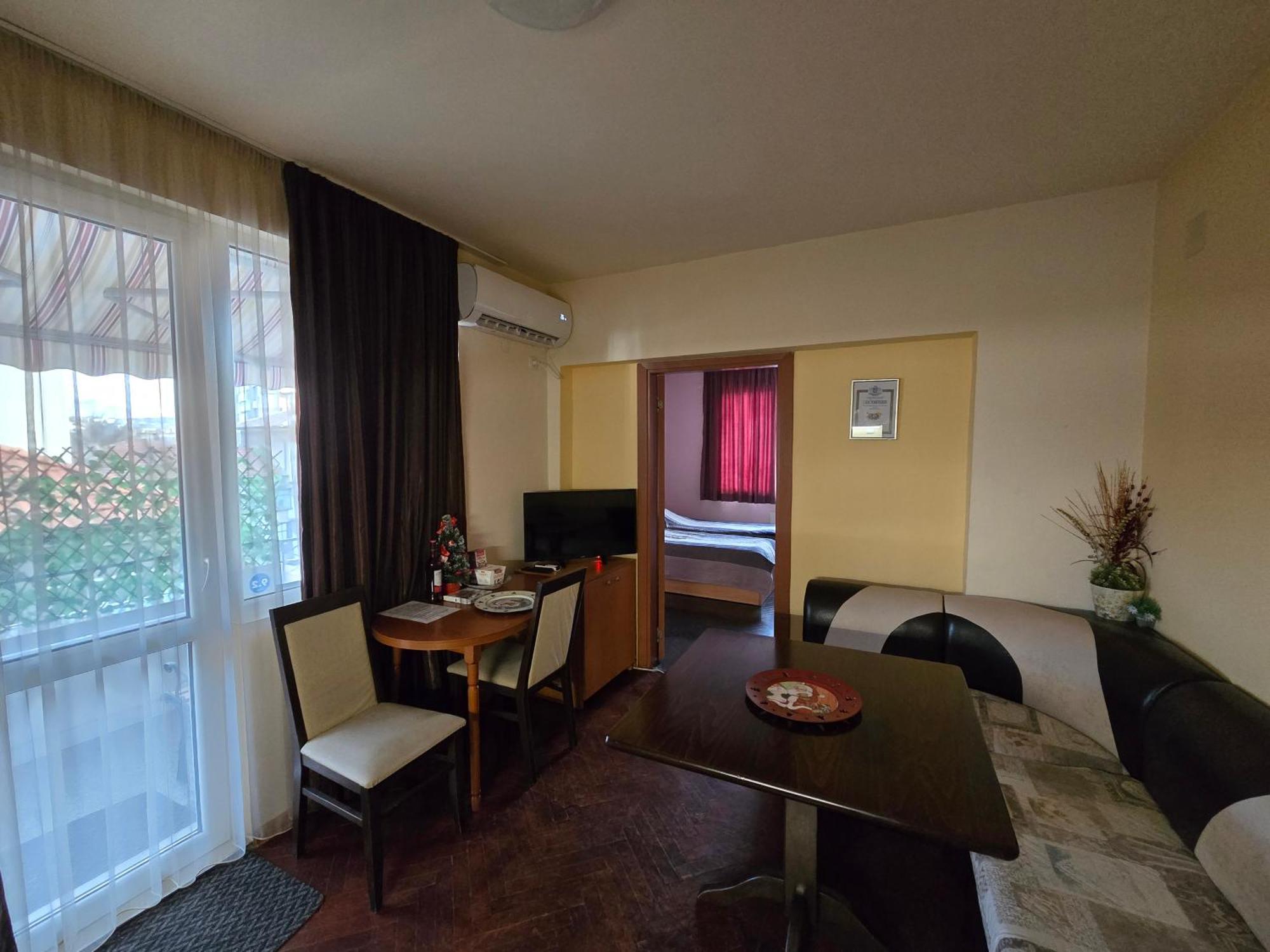 Comfort Apartment Vt Wielkie Tyrnowo Zewnętrze zdjęcie