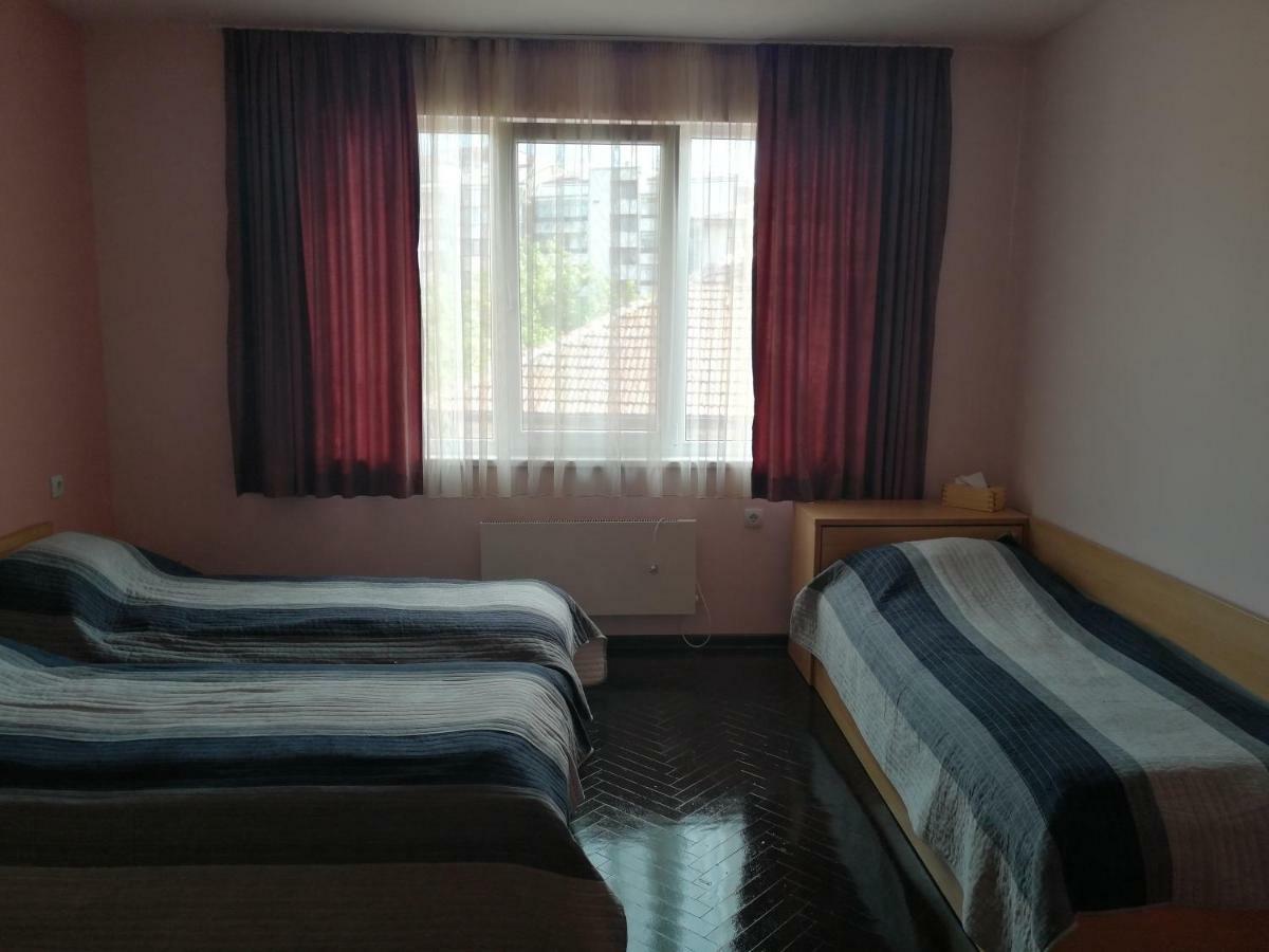 Comfort Apartment Vt Wielkie Tyrnowo Zewnętrze zdjęcie